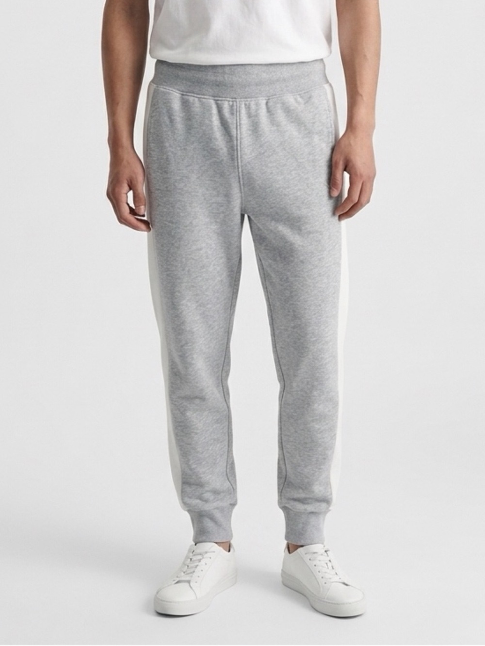 Puma Mens Jogger Sweatpants Size XL Gray White Side Stripe Fleece Casual